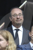 EURO 2016 - Frankreich gagen Albanien: Promis und Spielerfamilien im Stadion