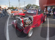 FEATURE - 'Classic cars show' in den USA