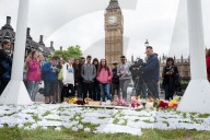 NEWS - London trauert und gedenkt der ermordeten Jo Cox
