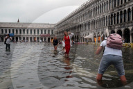 NEWS - Venedig steht unter Wasser