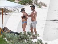 EXKLUSIV - Jennifer Aniston zeigt ihr Bäuchlein im Bikini auf den Bahamas