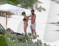 EXKLUSIV - Jennifer Aniston zeigt ihr Bäuchlein im Bikini auf den Bahamas