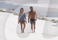 EXKLUSIV - Jennifer Aniston zeigt ihr Bäuchlein im Bikini auf den Bahamas