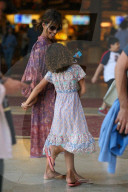 PEOPLE - Mutter und Tochter: Halle Berry geht mit Nahla ins Kino