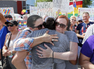NEWS - Ganz Orlando gedenkt den Opfern des Massakers im Pulse Nightclub