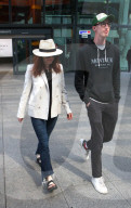 PEOPLE - Julianne Moore landet in London