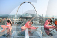 FEATURE - Yoga in luftiger Höhe