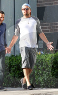 PEOPLE - "Was isch Mann, `eh?" - Leonardo DiCaprio