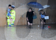 NEWS - China: Heftige Regenfälle verursachen Überschwemmungen