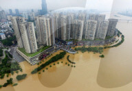 NEWS - China: Heftige Regenfälle verursachen Überschwemmungen