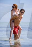 EXKLUSIV - Lindsay Lohan mit Egor Tarabasov auf Mauritius