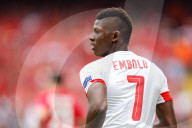 NEWS - Nati-Kicker Breel Embolo wechselt für 27 Mio zu Schalke 04