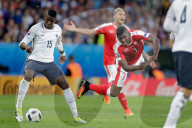 NEWS - Nati-Kicker Breel Embolo wechselt für 27 Mio zu Schalke 04
