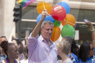 NEWS - New York: Bill de Blasio an der Pride Parade