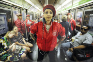 NEWS - New York: Weibliche "Guardian Angels" in der Subway