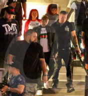 PEOPLE - Floyd Mayweather bei Khloe Kardashian ihr Gebutstagsfeier