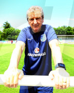 NEWS - Fussball: Der englische National-Trainer Roy Hodgson quittiert seinen Job