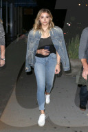 Chloe Grace Moretz spends the evening out with her mom