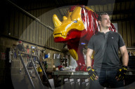 FEATURE - Superfan schafft 'Iron Man' Nashorn