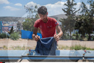 NEWS - Alltag im griechischen Flüchtlingscamp in Schisto