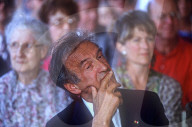 NEWS - Nobelpreisträger Elie Wiesel stirbt mit 87 (Zusammenstellung)