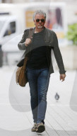PEOPLE - 80er-Jahre Sänger Paul Young unterwegs in London