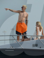 EXKLUSIV - Justin Bieber und Nicola Peltz machen Ferien in Miami