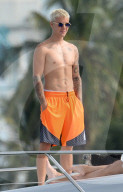 EXKLUSIV - Justin Bieber und Nicola Peltz machen Ferien in Miami