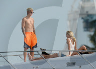 EXKLUSIV - Justin Bieber und Nicola Peltz machen Ferien in Miami