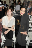 PEOPLE - Paris Haute Couture: Promis an der Fashionweek