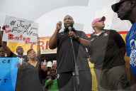 NEWS - Protest in Louisana gegen die Polizeigewalt nach der Erschiessung von Alton Sterling