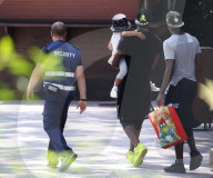 EXKLUSIV - Mario Balotelli mit Klein Pia einen Fun-Park in Verona
