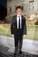 PEOPLE - Rom: Promis feiern mit Fendi Geburtstag beim Trevi Fountain