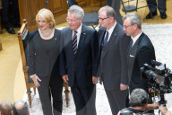 NEWS - Österreich: Feierliche Verabschiedung von Bundespräsident Fischer