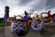 FEATURE - 'Whoopee Land' Freizeit & Wasserpark in Nepal