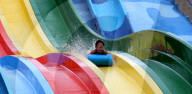 FEATURE - 'Whoopee Land' Freizeit & Wasserpark in Nepal