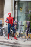 EXKLUSIV - Spider-Man fliegt durch Atlanta