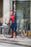 EXKLUSIV - Spider-Man fliegt durch Atlanta