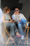 PEOPLE - Jennifer Lopez und Casper Smart auf dem Filmset von 'Shades of Blue'