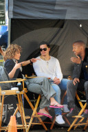 PEOPLE - Jennifer Lopez und Casper Smart auf dem Filmset von 'Shades of Blue'