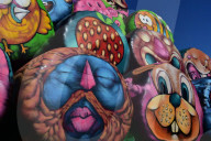 FEATURE - Heu-Ballen-Kunst in Nordirland