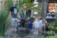 EXKLUSIV - Kevin Federline mit seiner Familie in Calabasas