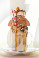 FEATURE - Freakshakes