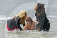 EXKLUSIV - Dreharbeiten zu 'First Wives Club' in Malibu