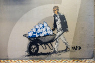 FEATURE - Kritische Streetart in den Strassen von Teheran