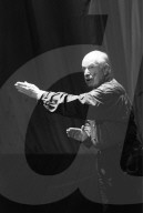 PORTRAIT - Peter Brook
