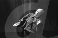 PORTRAIT - Peter Brook