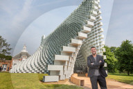 PORTRAIT - Serpentine Pavillion vom dänischen Architekten Bjarke Ingels