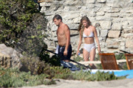 EXKLUSIV - Nina Agdal turtelt mit Leonardo DiCaprio am Beach von Malibu