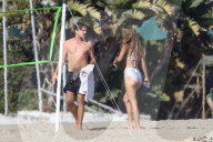 EXKLUSIV - Nina Agdal turtelt mit Leonardo DiCaprio am Beach von Malibu